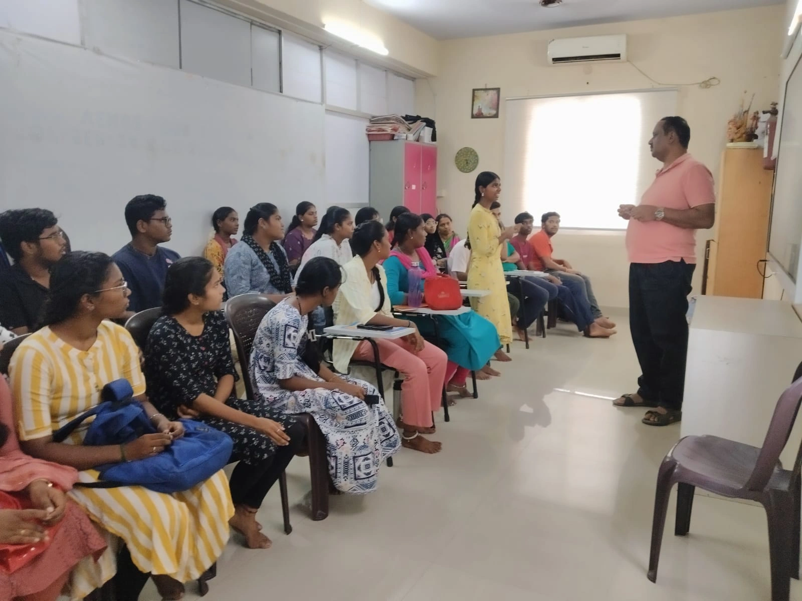 Montessori Teacher Training Courses in Ayanambakkam